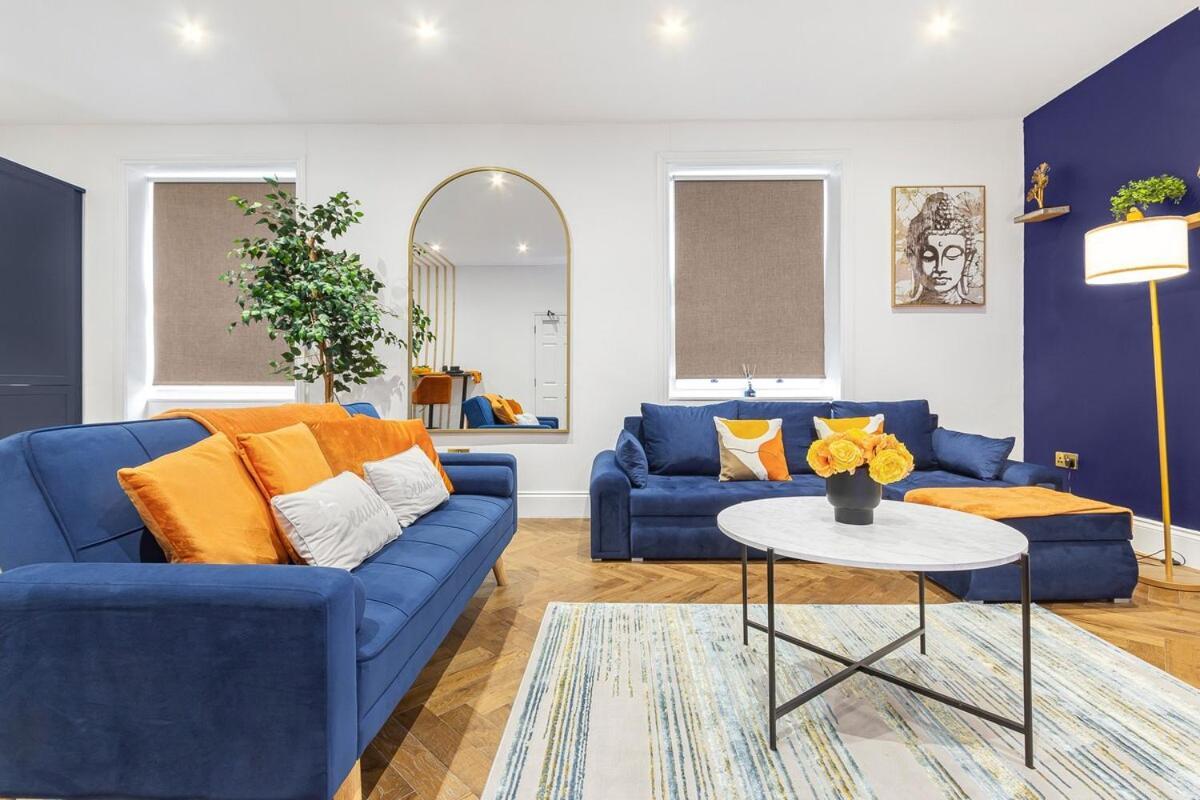 The Lanes Golden Crown, Central, 5 Bed Apartment